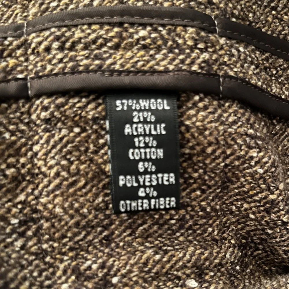 Ladies pant suit - Picture 10 of 16